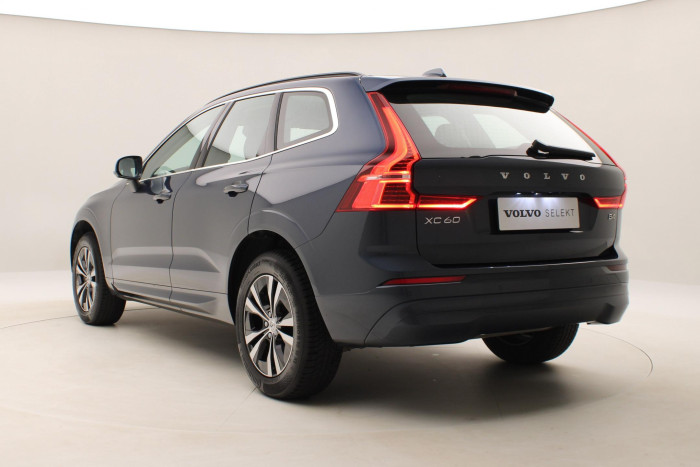 Volvo XC60 B4 CORE AUT CZ 1.maj