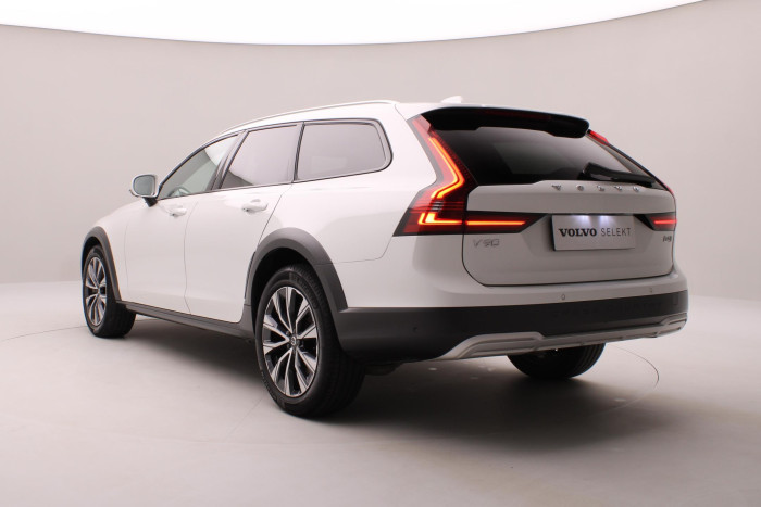 Volvo V90 CC B4 AWD ULTIMATE AUT CZ 2.0 CC CC