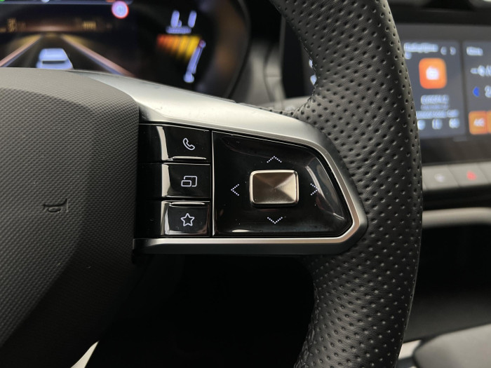 MG ZS 1.5 EMOTION HYBRID+ AUT CZ