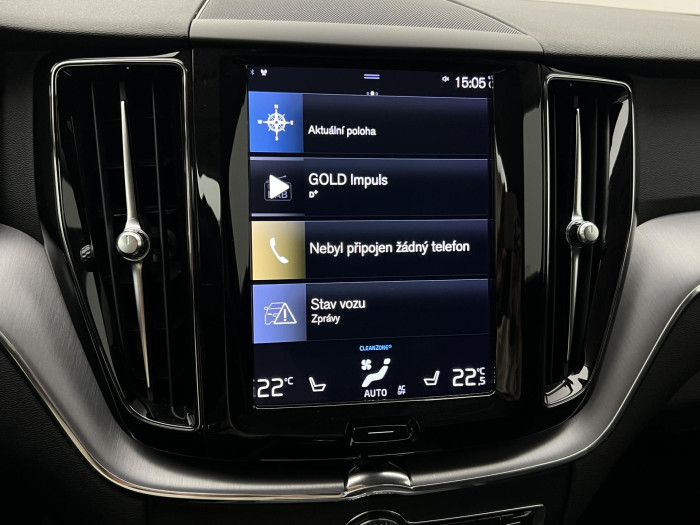 Volvo XC60 B4 AWD MOMENTUM AUT CZ 2.0 Momentum