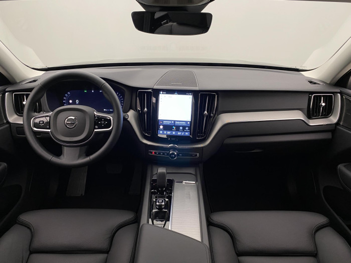 Volvo XC60 B5 AWD DARK PLUS AUT CZ