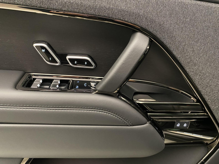 Land Rover Range Rover Sport D250 DYNAMIC SE AWD REZERVACE 3.0 d Dynamic SE