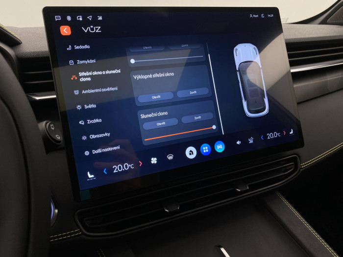 Lynk & Co 01 01 MORE PHEV DEMO