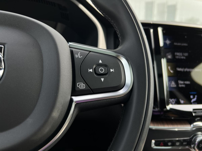 Volvo XC60 T6 AWD RECHARGE INSCRIPTION