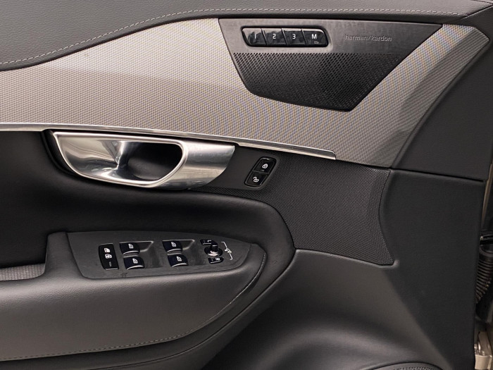 Volvo XC90 B5 AWD DARK PLUS AUT CZ