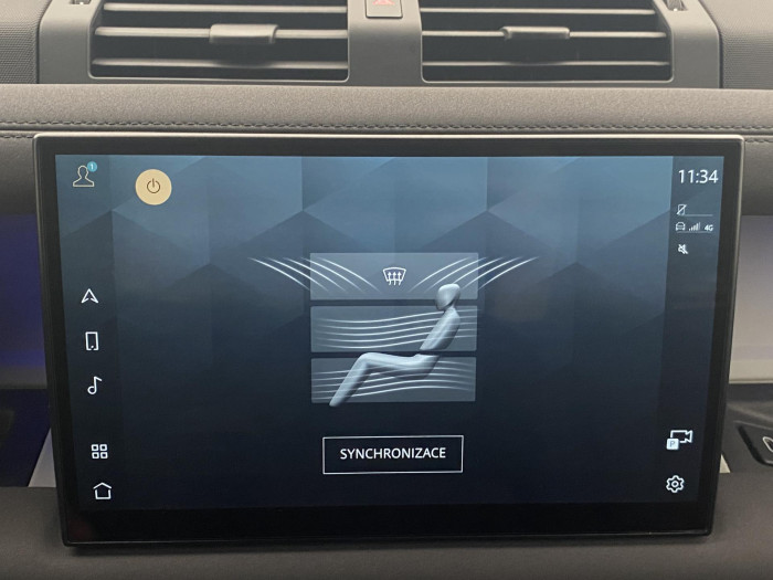 Land Rover Defender 110 D250 SE AWD AUT REZERVACE 3.0 d SE