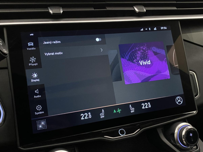 Lynk & Co 01 PHEV DCT AUT 1.maj. REZERVACE