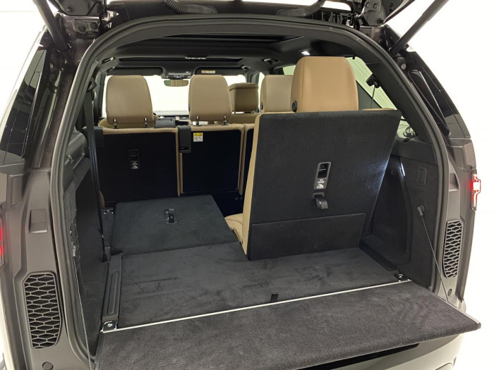 Land Rover Discovery D300 DYNAMIC HSE REZERVACE 3.0 d Dynamic