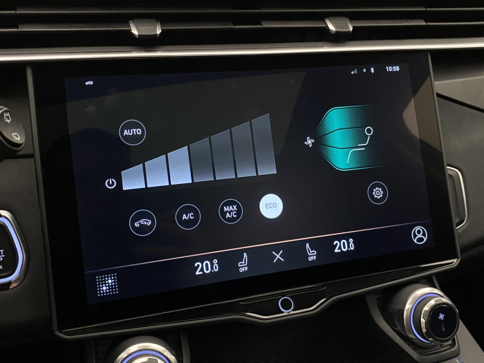 Lynk & Co 01 PHEV DCT AUT 1.maj