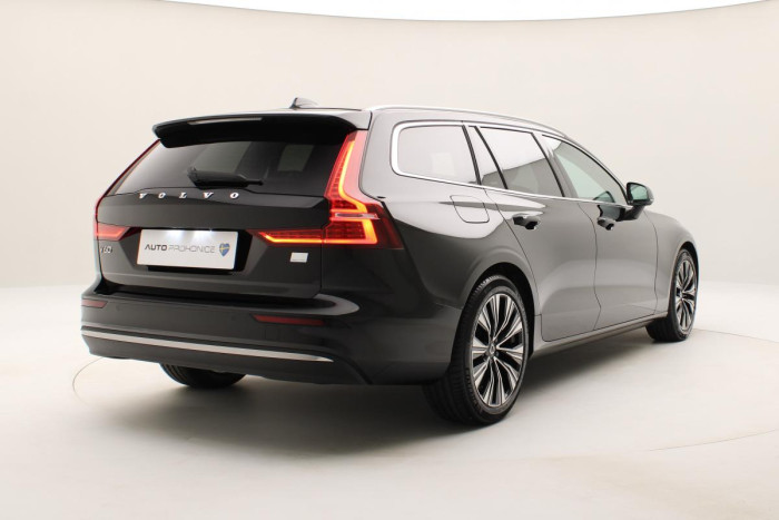 Volvo V60 T6 RECHARGE AWD AT BRIGHT PLUS 2.0 AT Plus