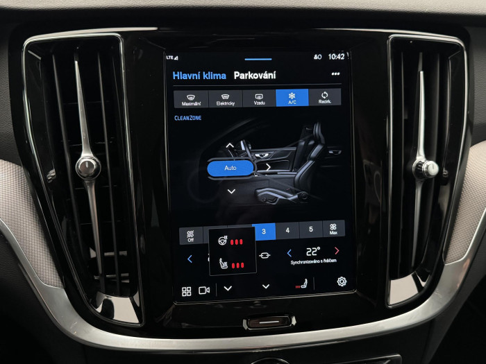 Volvo S60 T8 AWD RECHARGE PLUS BRIGHT