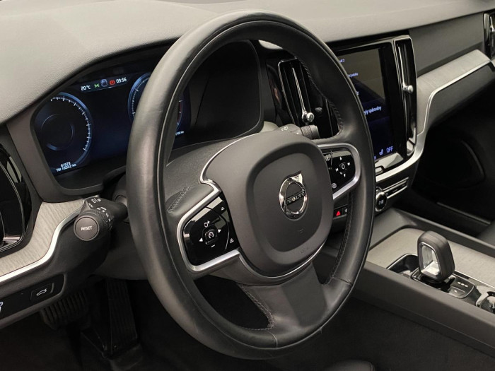 Volvo V60 CC B4 AWD ADVANCED REZERVACE 2.0 CC CC