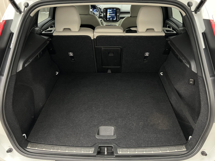 Volvo XC40 T3 INSCRIPTION 1.maj.