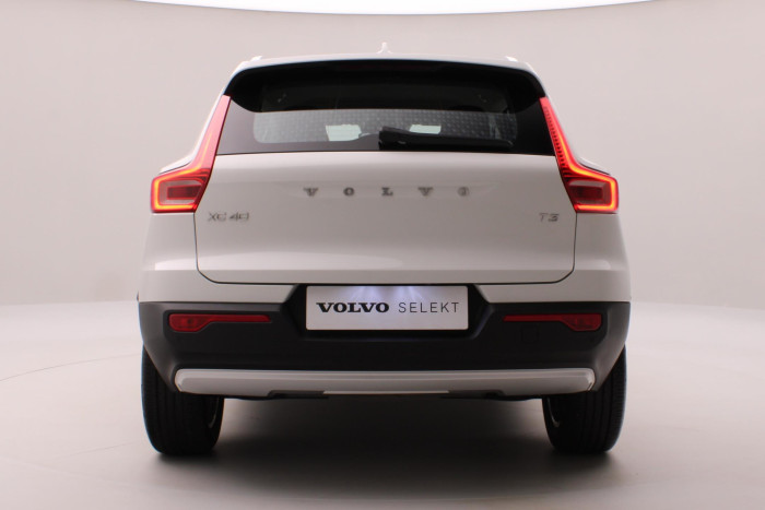 Volvo XC40 T3 MOMENTUM AUT CZ 1.5 Momentum