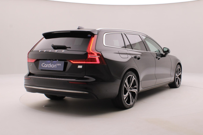 Volvo V60 T6 AWD RECHARGE CORE AUT