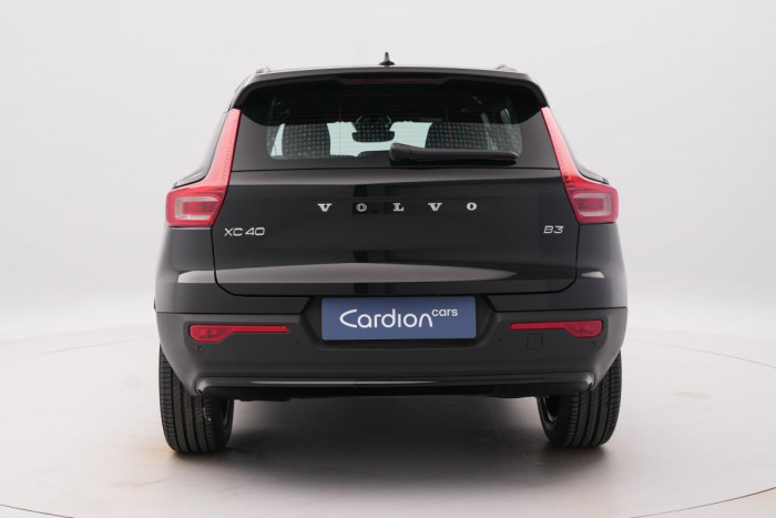 Volvo XC40 B3 AUT DARK PLUS