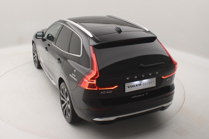 Volvo XC60 B5 AWD ULTIMATE AUT CZ 1.maj.