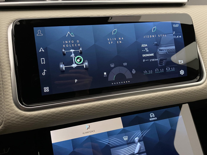 Land Rover Range Rover Velar D200 DYNAMIC SE AWD AUT 2.0 d Dynamic SE