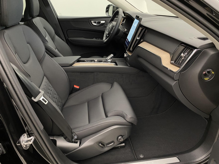 Volvo XC60 B5 AWD AUT BRIGHT PLUS