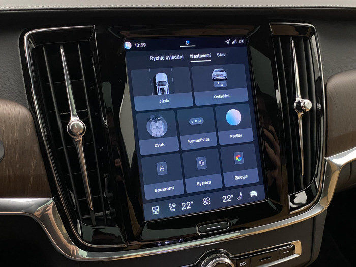 Volvo V90 T8 AWD Plug-in BRIGHT ULTRA