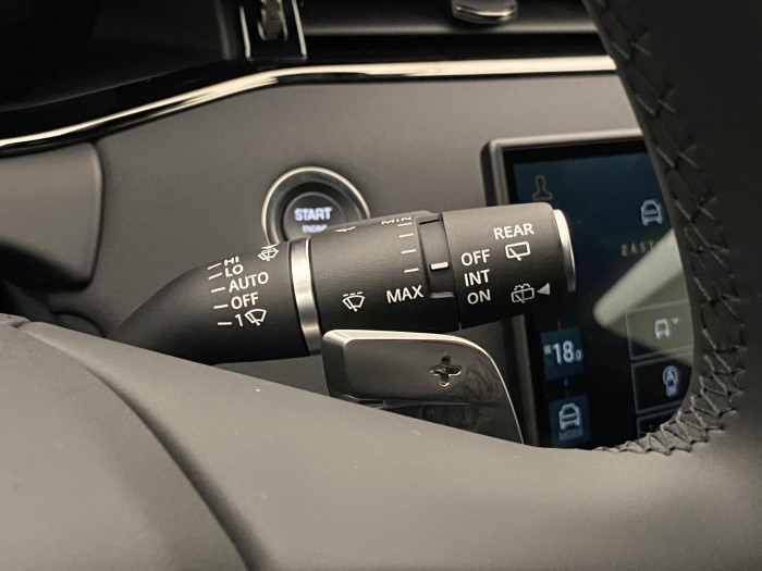 Land Rover Range Rover Evoque D200 DYNAMIC SE AWD AUT 2.0 d Dynamic SE