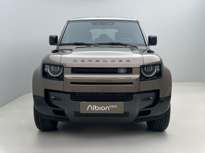 Land Rover Defender 110 D250 X-DYNAMIC SE AWD Aut 3.0 d Dynamic SE