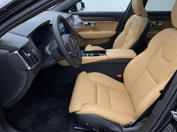 Volvo V90 T8 AWD Plug-in BRIGHT ULTRA
