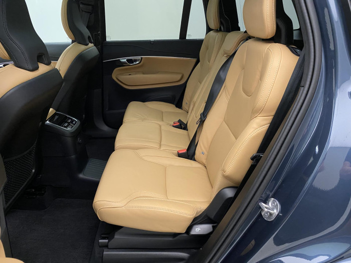 Volvo XC90 T8 AWD ULTIMATE DARK RECHARGE