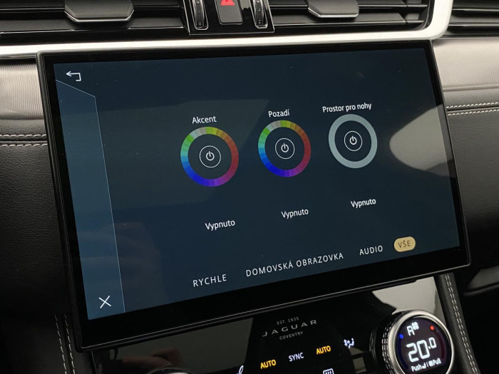 Jaguar F-Pace P400e R-DYNAMIC SE REZERVACE 2.0 Dynamic SE