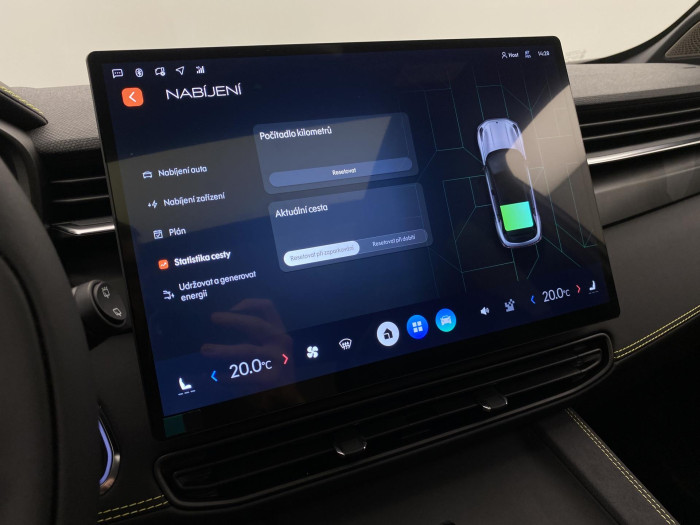 Lynk & Co 01 01 MORE PHEV