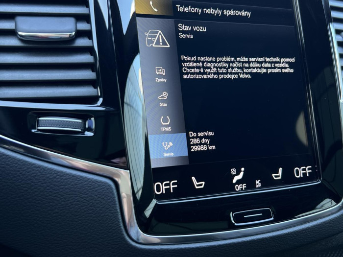 Volvo XC90 B5 AWD R-DESIGN 7MÍSTNÁ Aut