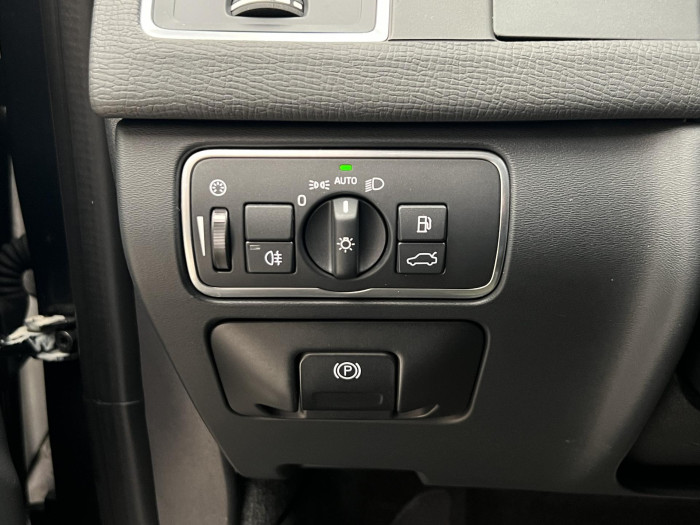 Volvo XC60 D4 AWD MOMENTUM AUT 2.4 d Momentum