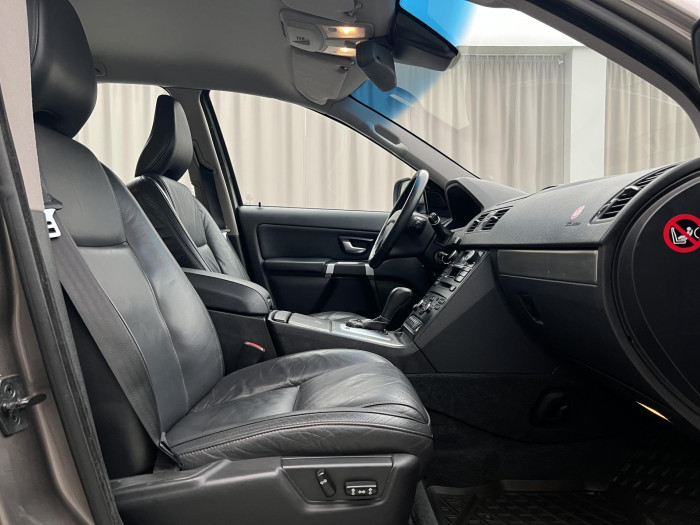 Volvo XC90 D5 AWD SUMMUM AUT 2.4 d Summum