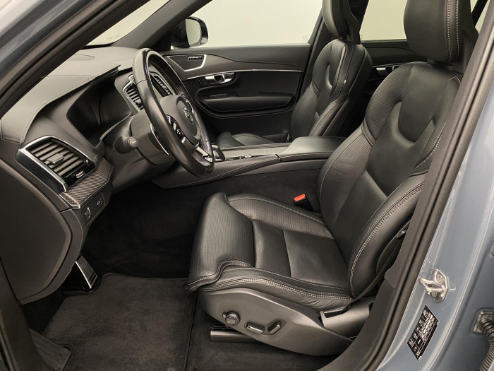 Volvo XC90 B5 AWD AUT R-DESIGN 7míst