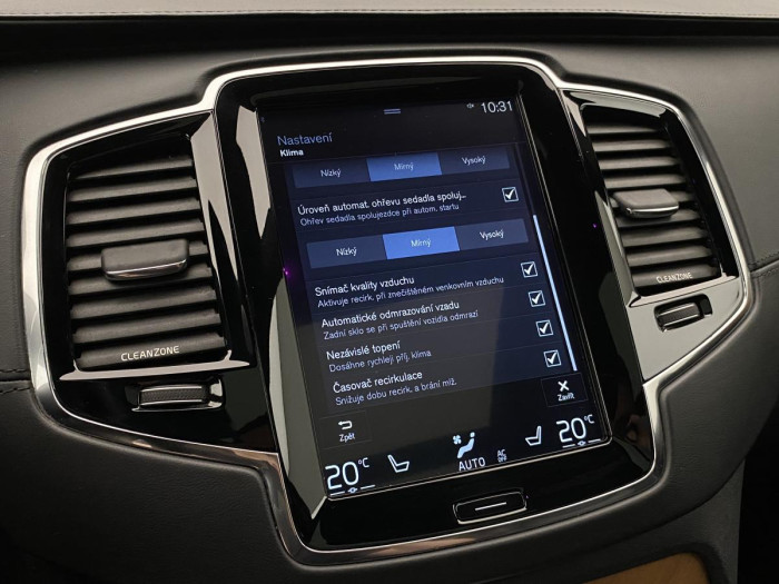 Volvo XC90 D5 AWD INSCRIPTION REZERVACE 2.0 d