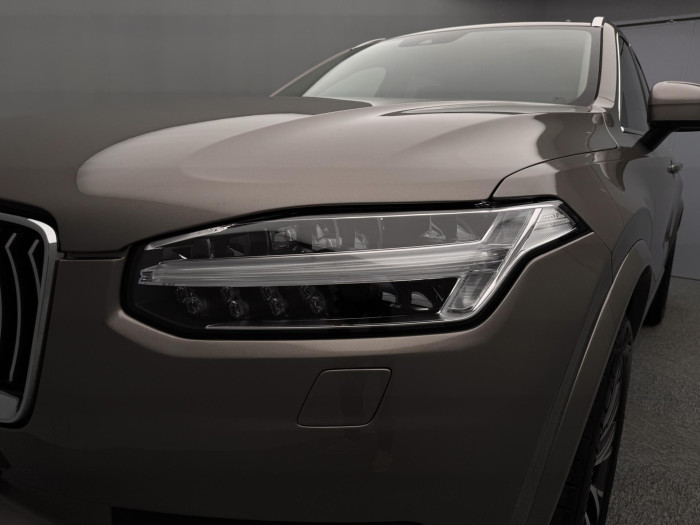 Volvo XC90 B5 AWD MOMENTUM PRO CZ 1.maj 2.0 Momentum