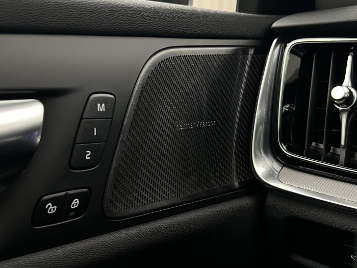 Volvo V60 CC B5 AWD PLUS BRIGHT AUT