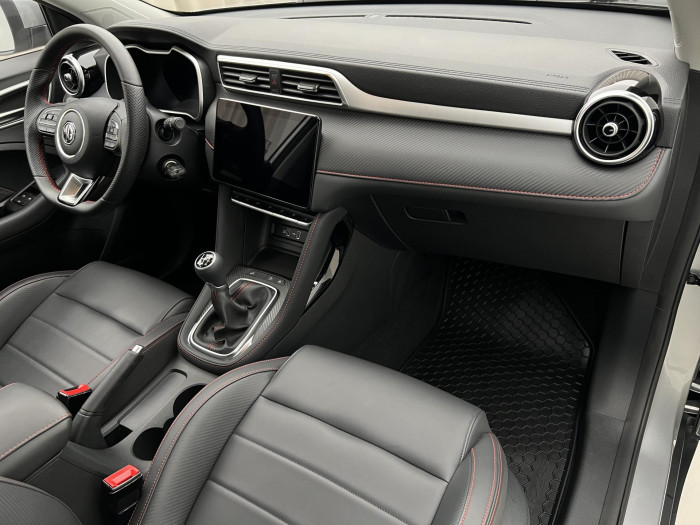 MG ZS EMOTION PLUS 1.5DVVT CZ 1.maj.