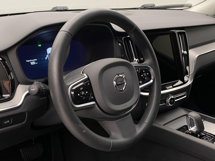Volvo V60 CC B5 AWD PLUS REZERVACE
