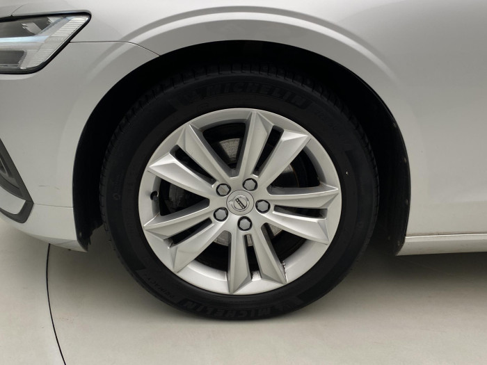 Volvo V60 B4 MOMENTUM AUT 2.0 Momentum