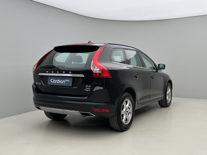 Volvo XC60 D4 AWD MOMENTUM AUT CZ 2.4 d Momentum