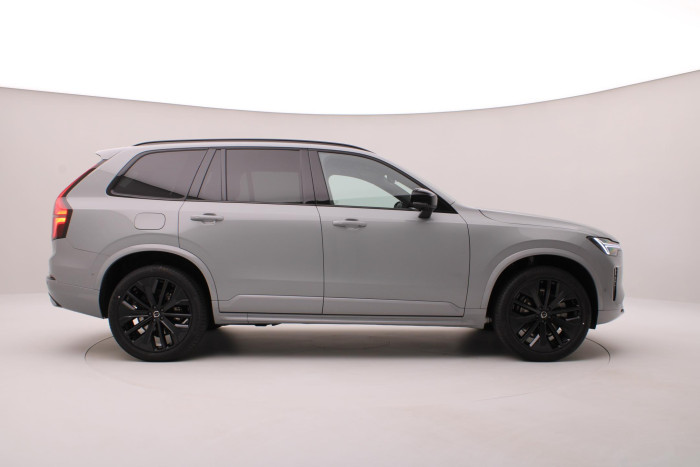 Volvo XC90 B5 AWD BLACK EDITION PLUS 7