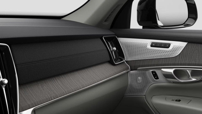 Volvo XC90 T8 AWD RECHARGE ULTRA DARK AUT