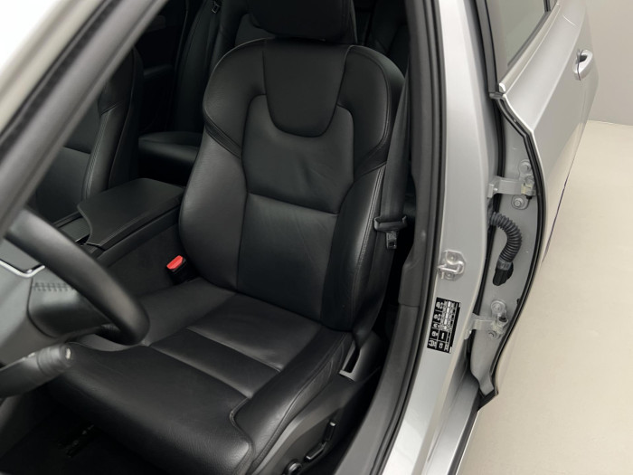 Volvo V90 B4 AWD MOMENTUM PRO AUT 2.0 Momentum
