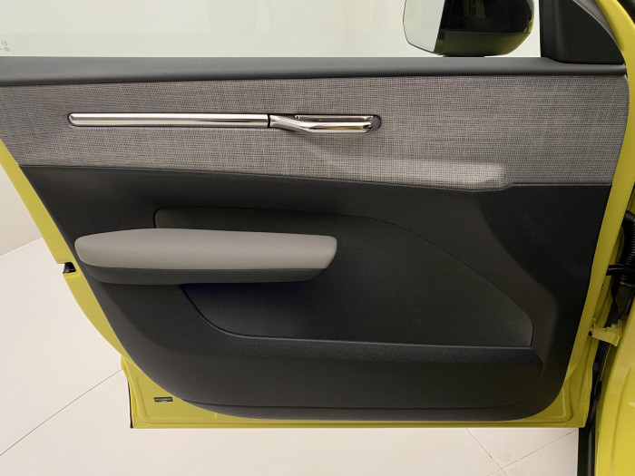 Volvo EX30 PURE ELECTRIC PLUS RWD EXTEND.