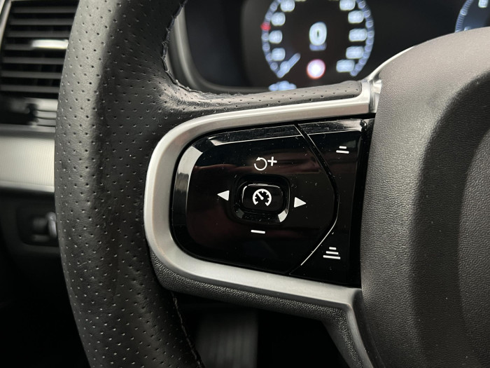 Volvo XC90 D5 AWD INSCRIPTION AUT 2.0 d