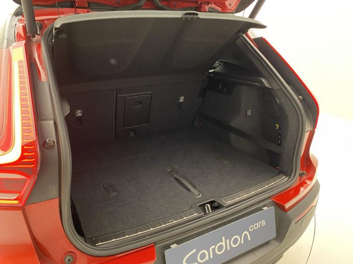 Volvo XC40 T4 AWD R-DESIGN AUT