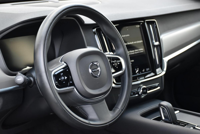 Volvo V90 CC B4 AWD ADVANCED AUT 1.maj. 2.0 CC CC