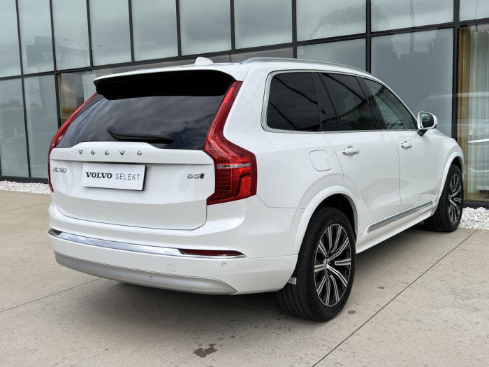 Volvo XC90 B5 AWD INSCRIPTION 7MÍSTNÁ Aut