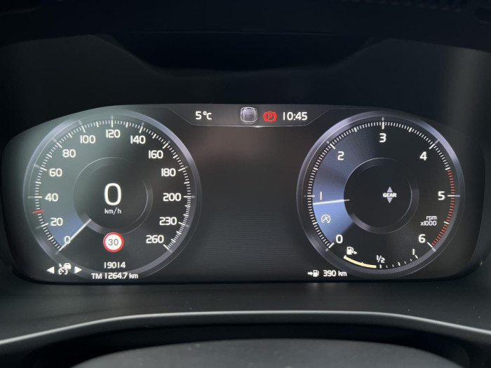 Volvo XC40 D3 INSCRIPTION 1.maj. 2.0 d